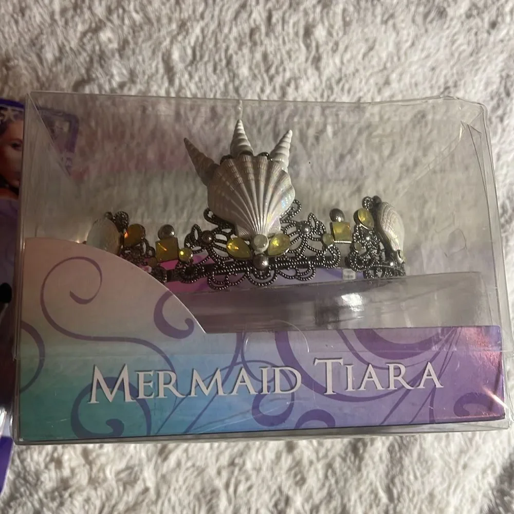 Spirit Mermaid Makeup Kit with Tiara - Multi-Color NEW